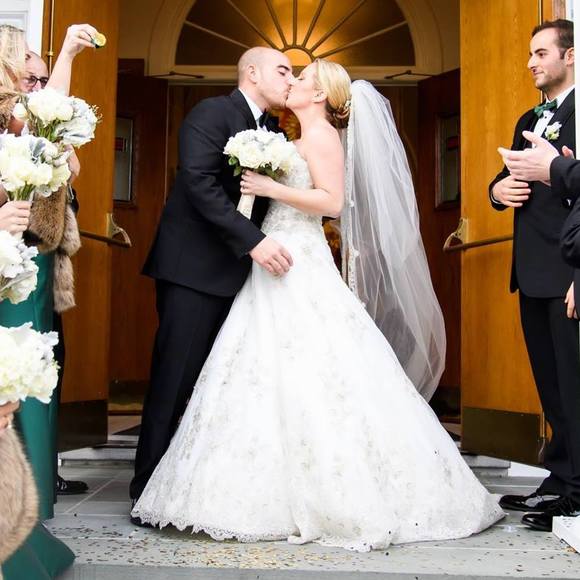 Meet your Posher, Lauren - Picture 1 of 1